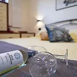 Il Borgo 48 - Regarda Travel