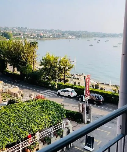 Glam Apartment Bardolino Lake View