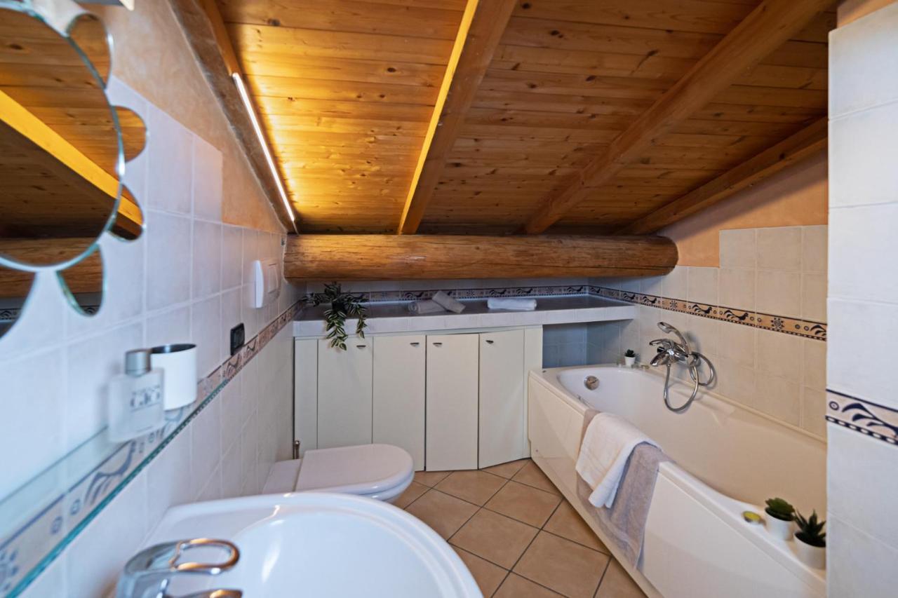 Il Borgo 48 - Regarda Travel