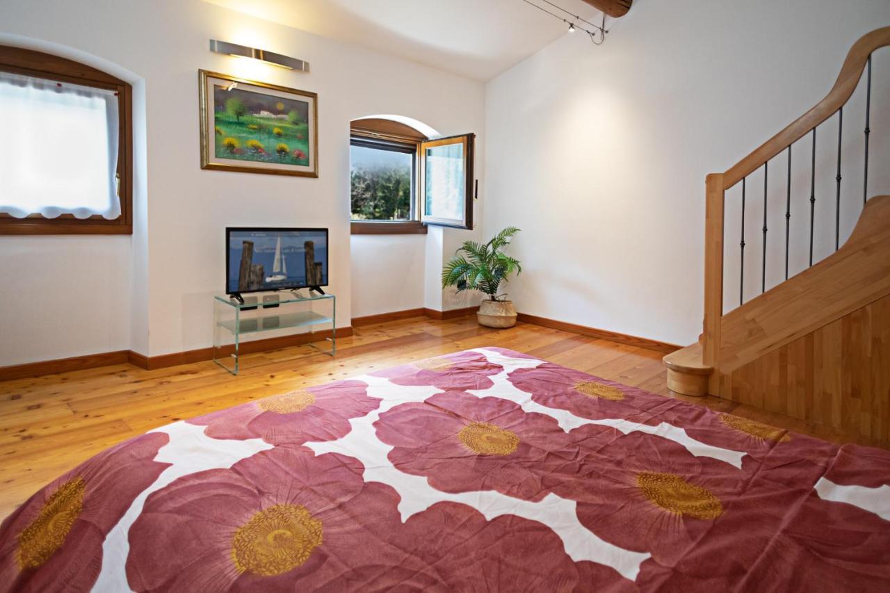Il Borgo 48 - Regarda Travel Apartament *