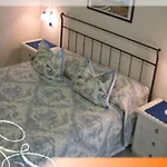 Ladi\'S B&B