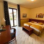 Hotel Villa Olivo Resort 3S