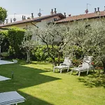 Casa Ginev Room & Apartments