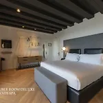 Maisonme Boutique Hotel (Adults Only)