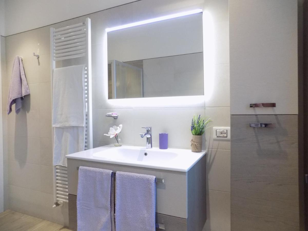 Apartment Millyholidays - Lilla - Center - Nearby - Private Garden - Pool