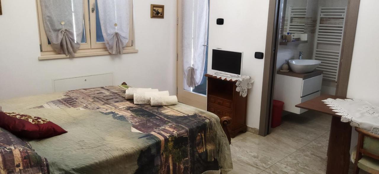 Homestay Rosa Dei Venti Sul Garda Bardolino