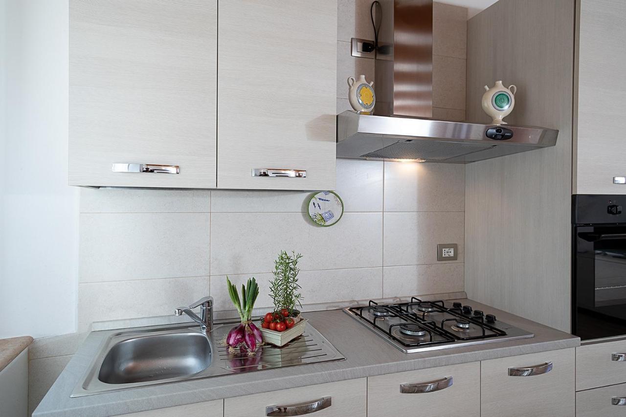 Holiday home Casa Rossa - Regarda Travel *