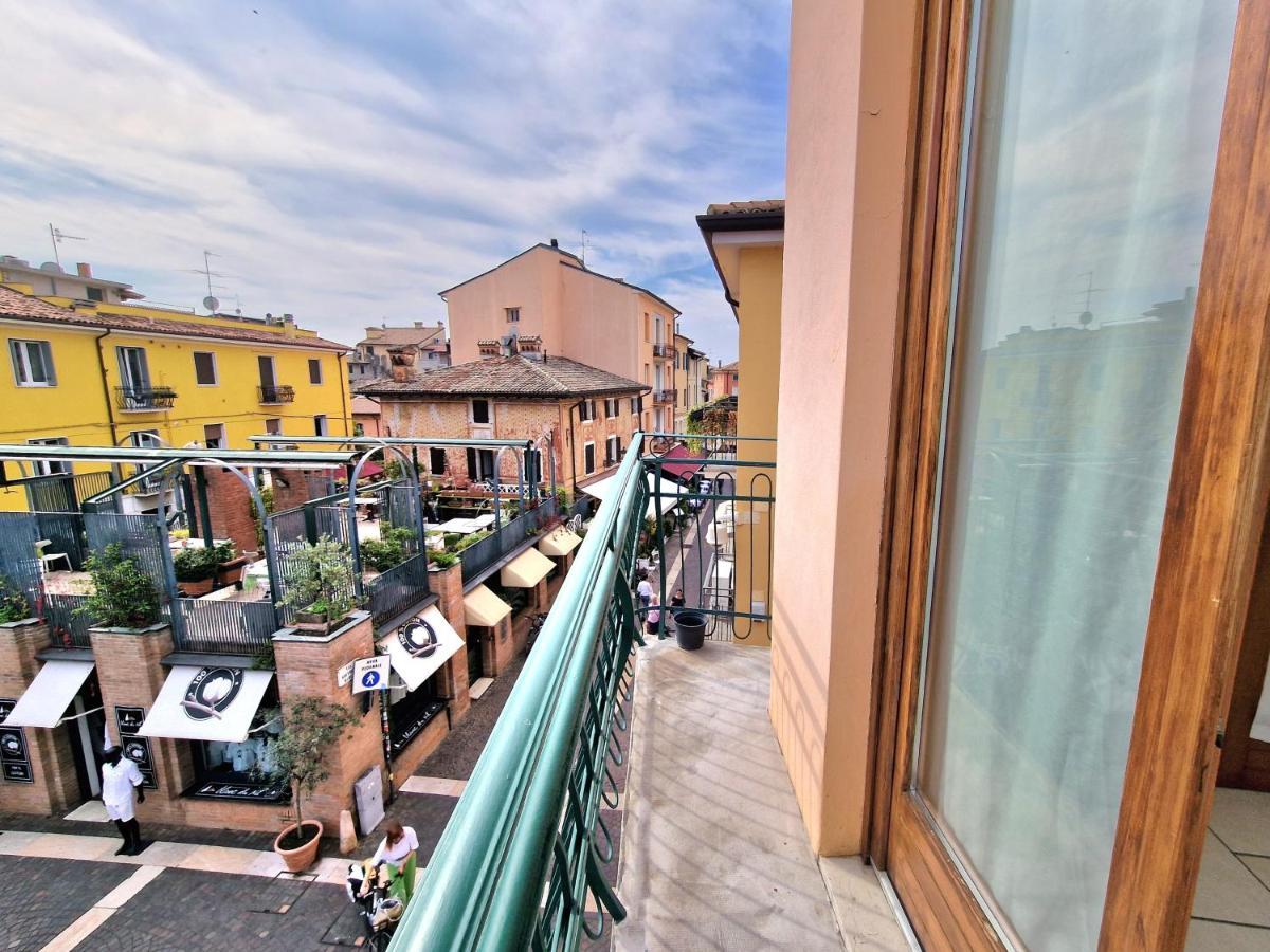 Center View Apartment