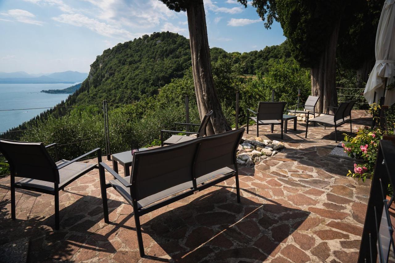 Dama Del Lago Apartment *