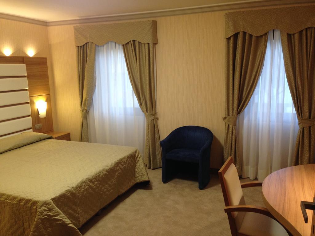 Vela D'oro Dependence Hotel