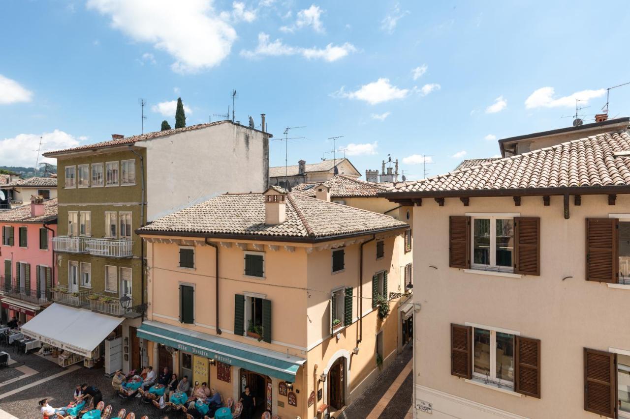 Palazzo Betteloni *