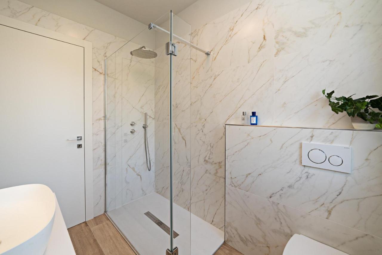 Luxury Orizzonti - Regarda Travel * Bardolino