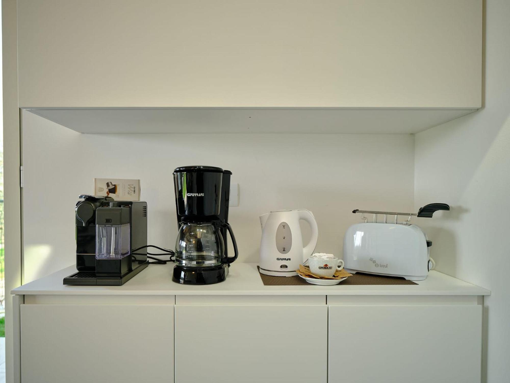 Sunny Apartment *