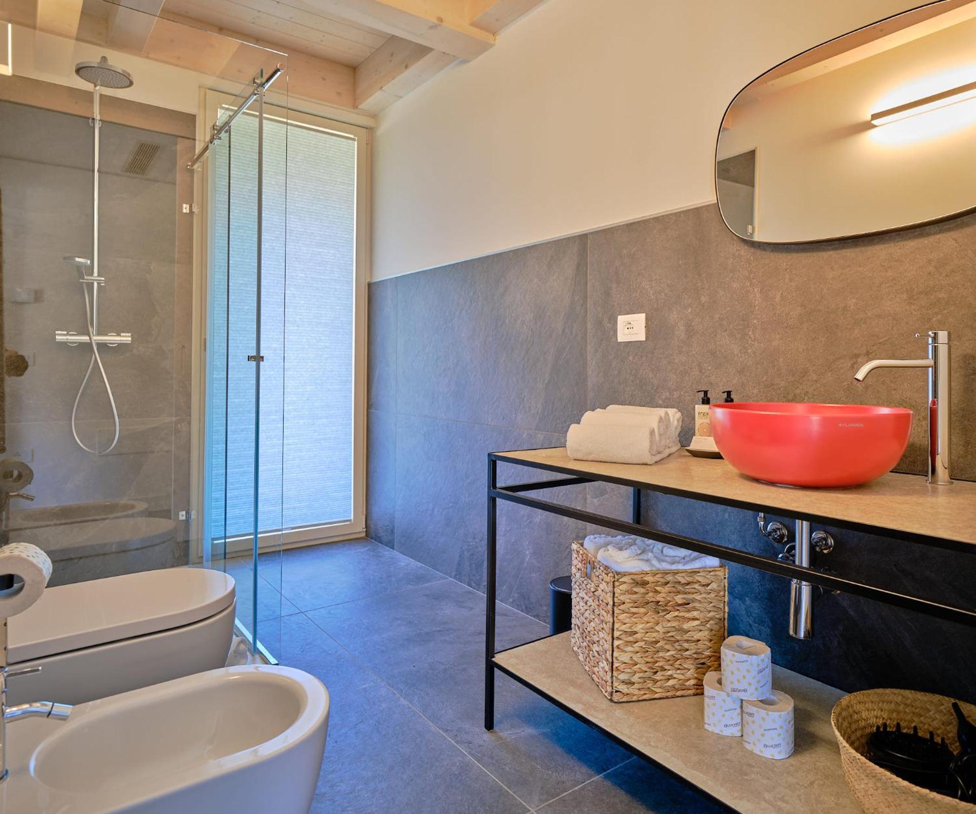 Sunny Apartment *