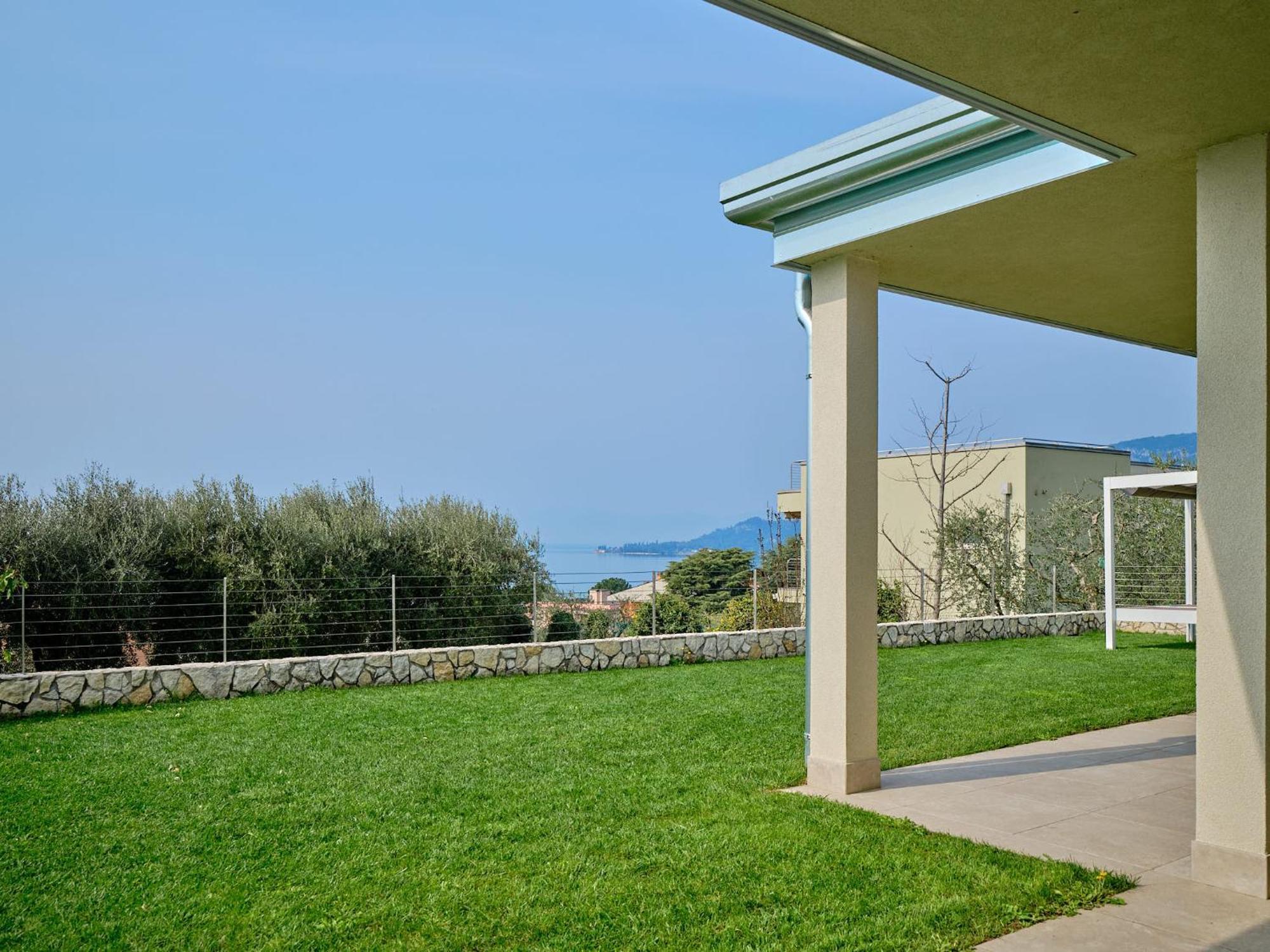 Sunny Bardolino