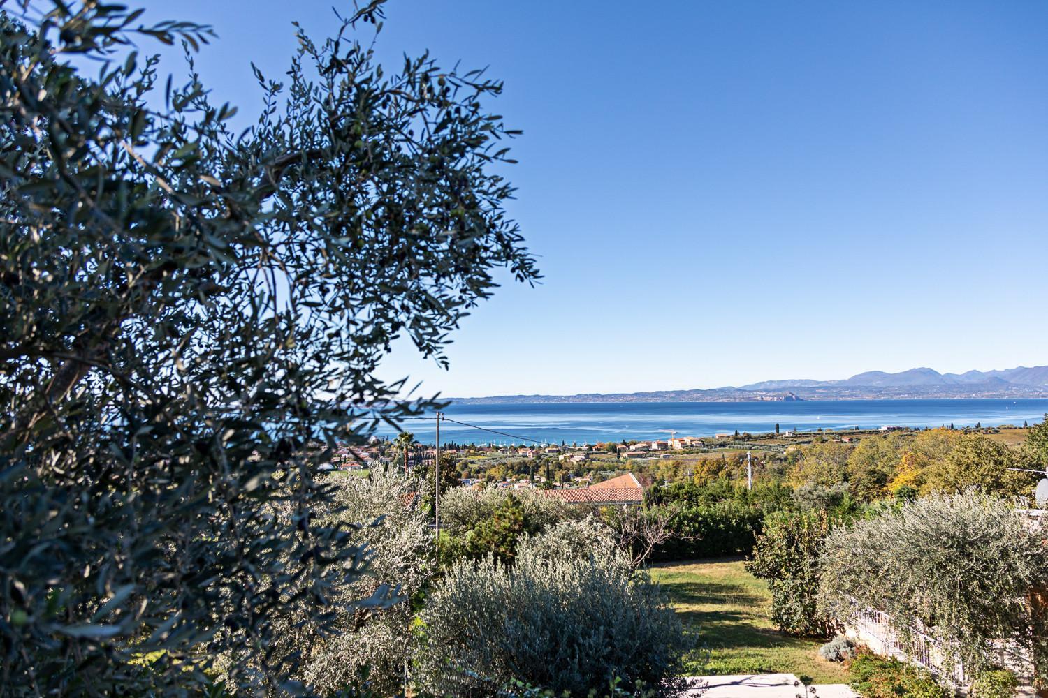 Luxury Orizzonti - Regarda Travel Bardolino