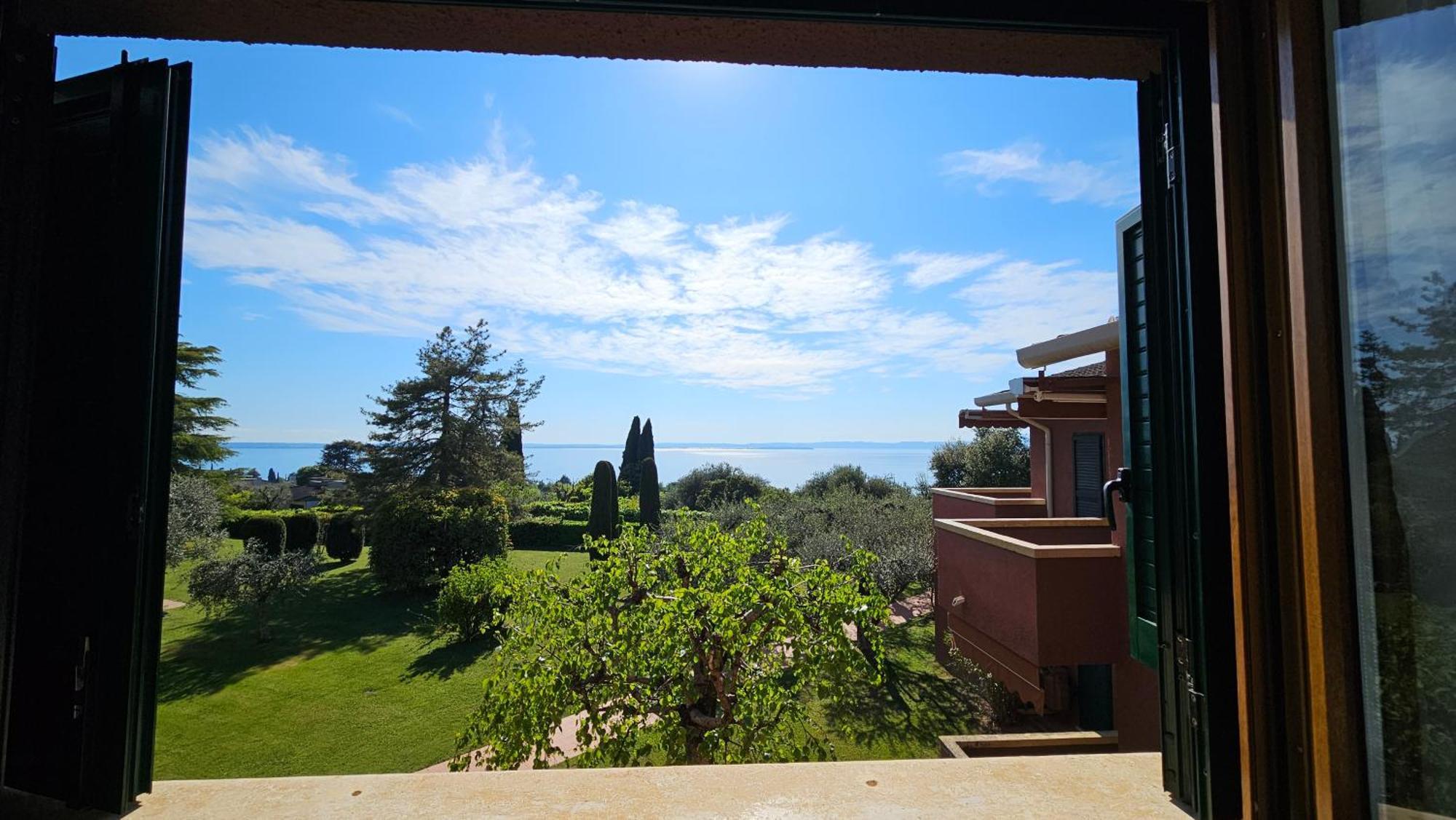 Blue View - Casetto - Regarda Travel Bardolino