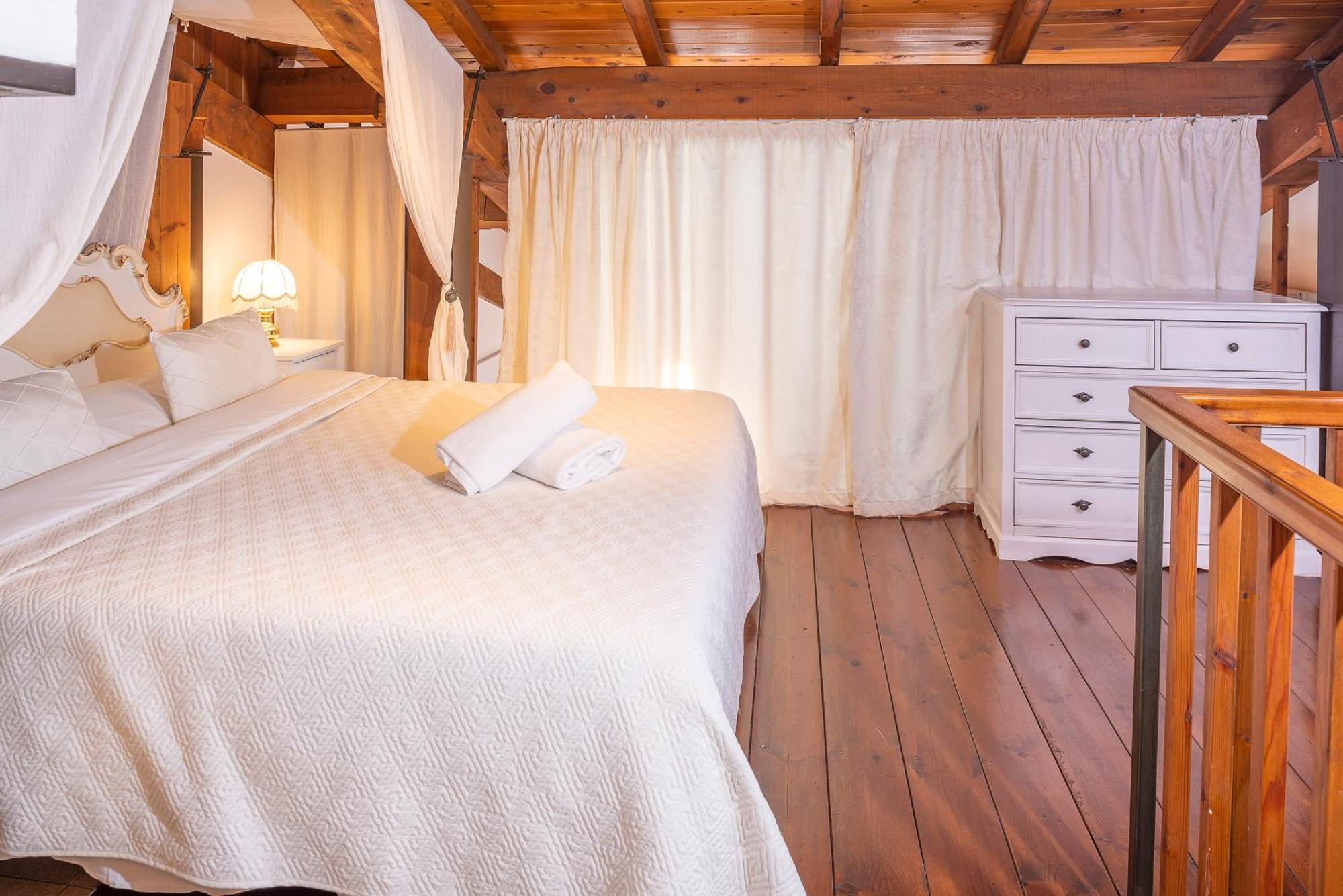 Ca' Dinora Apartment