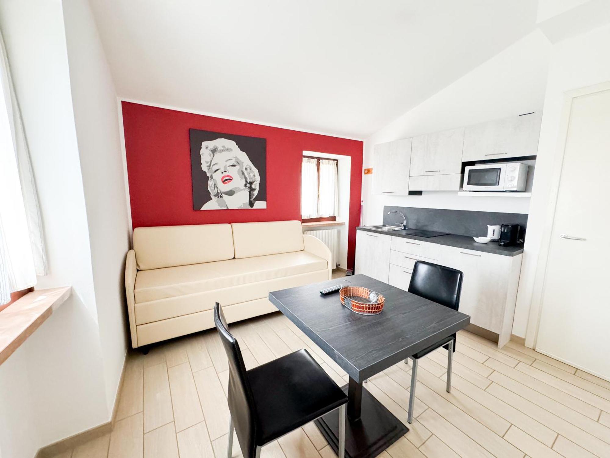 Colombara Aparthotel