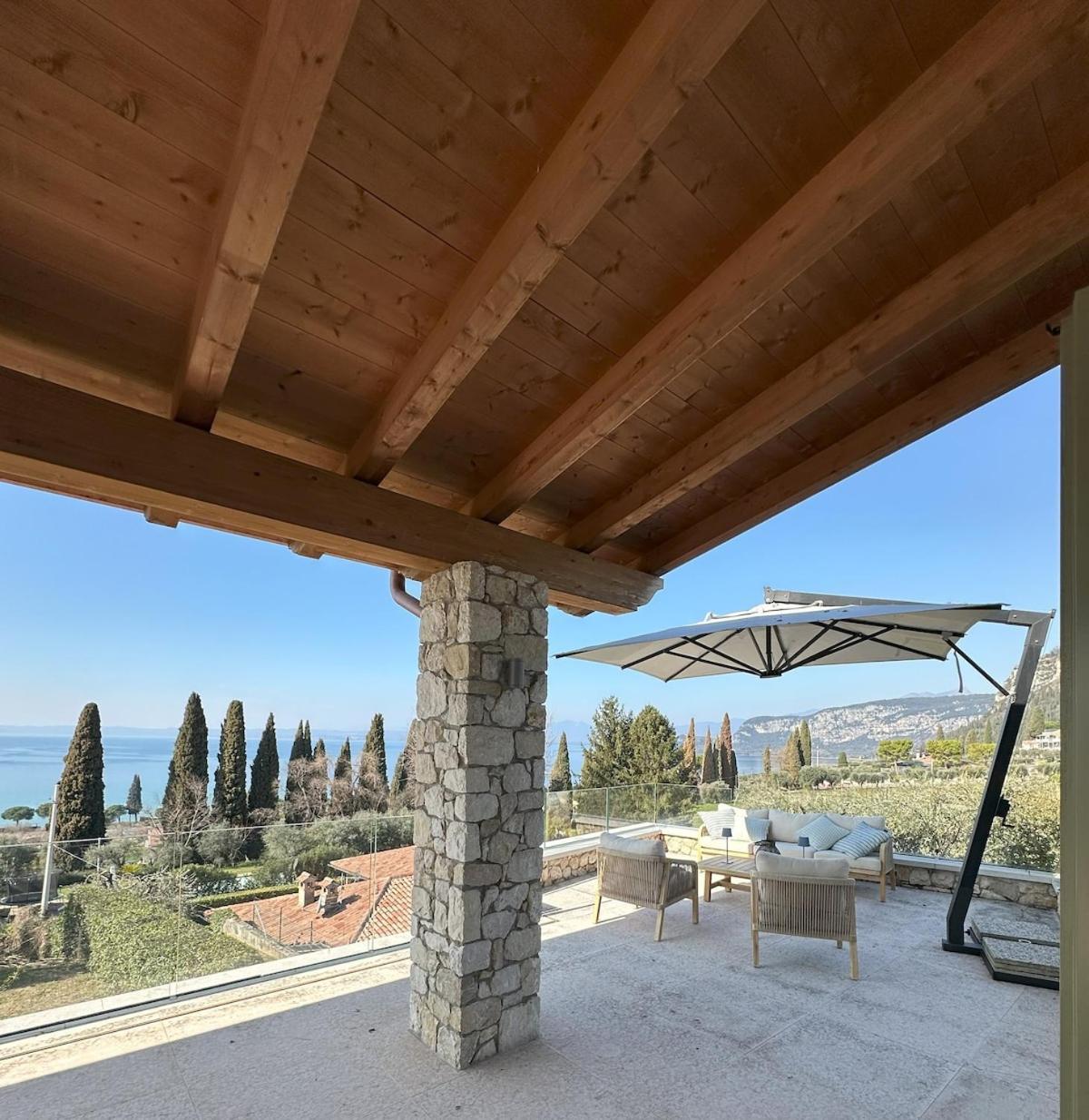 Breathtaking In Pool & Garden Bardolino