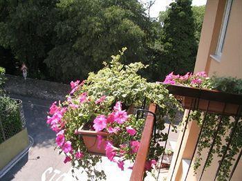 Benacus Hotel