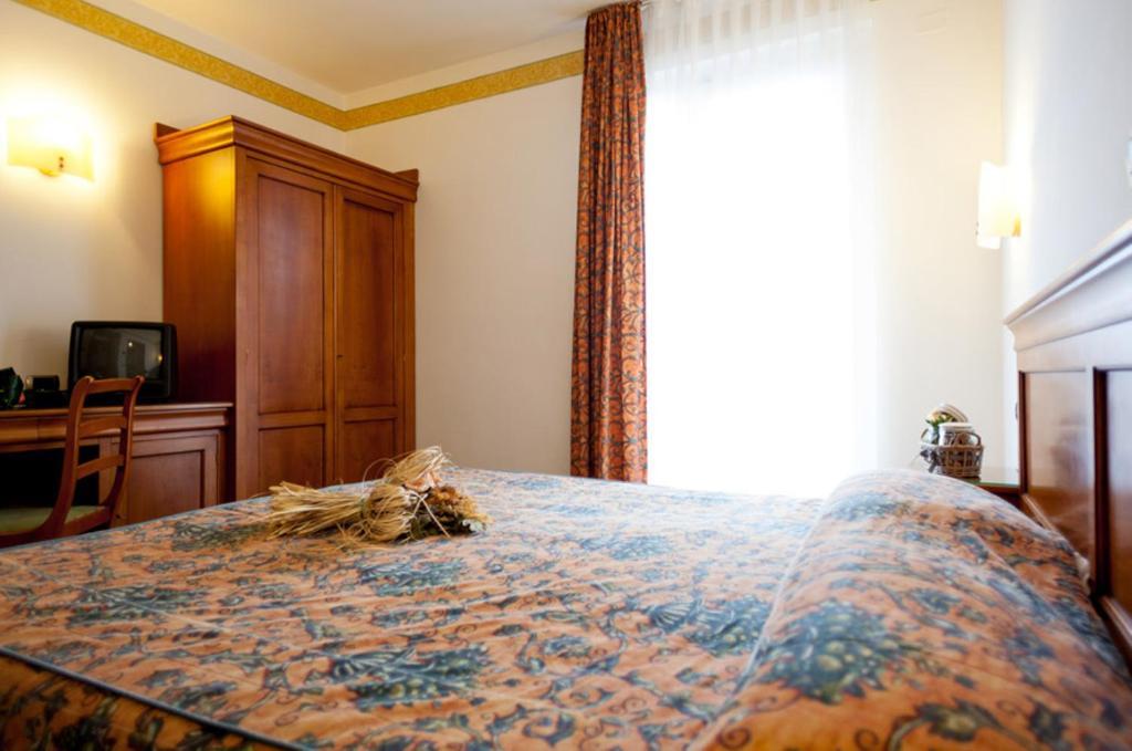 Bologna Hotel 3*