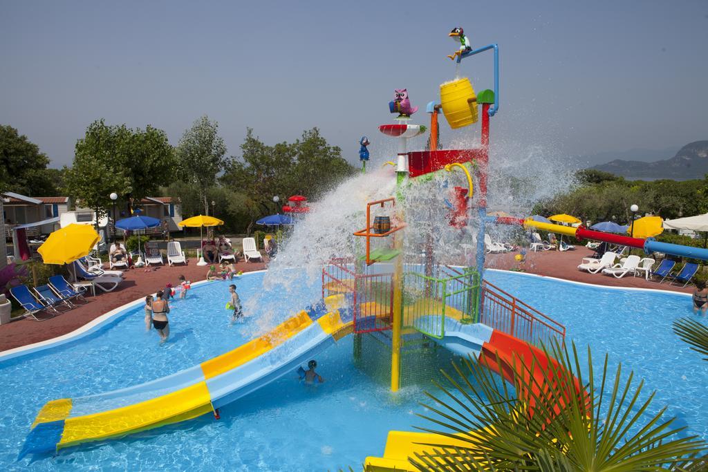 Camping Serenella 3*