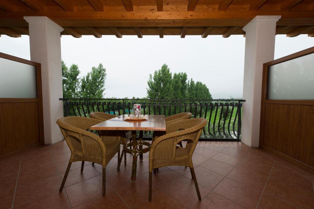 Ristorante Al Cardellino Aparthotel *