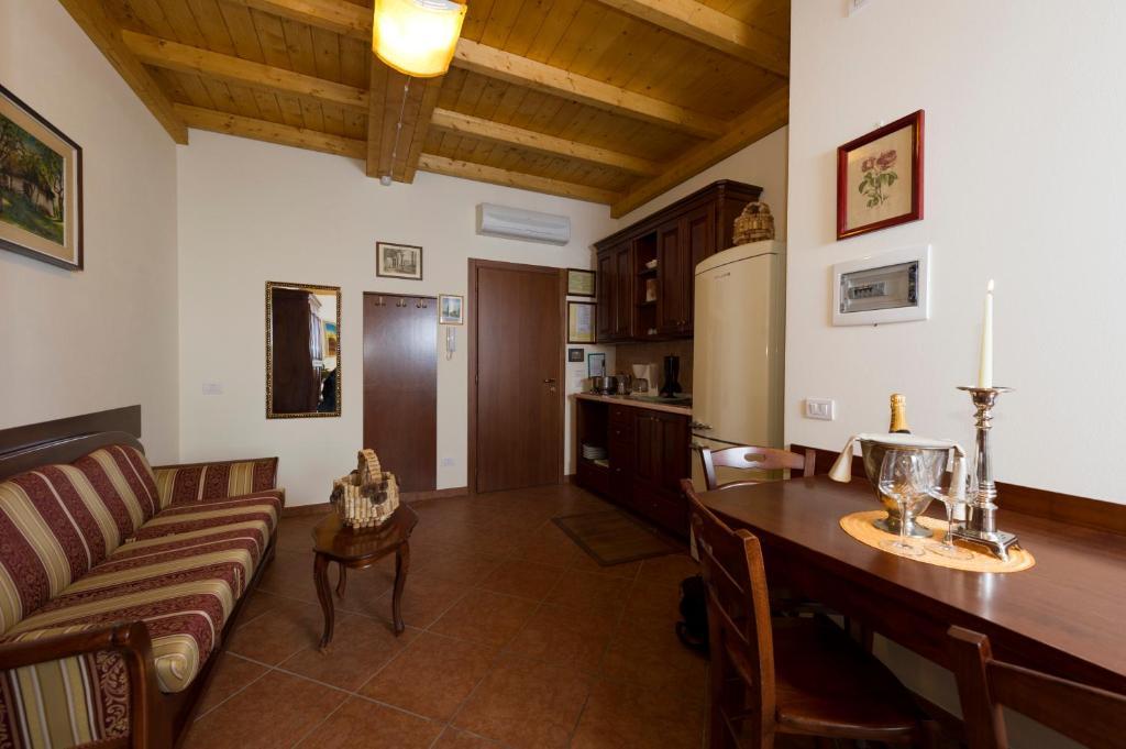 Aparthotel Ristorante Al Cardellino