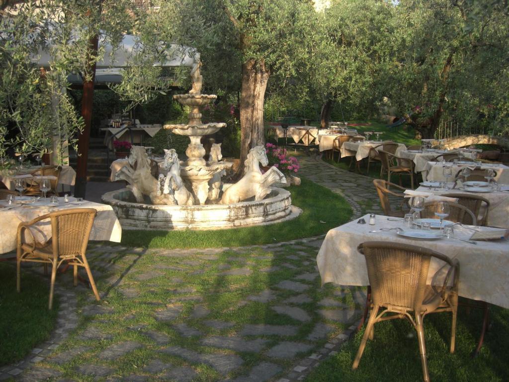 Ristorante Al Cardellino Aparthotel Bardolino