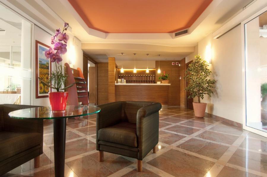 Hotel Olivo 3s 3*
