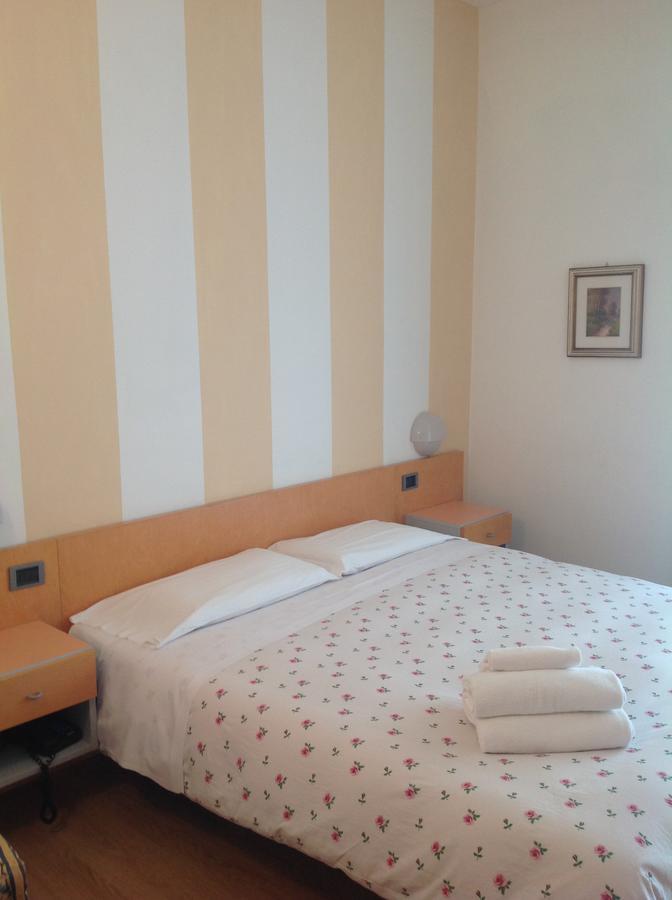Hotel Eden 2*
