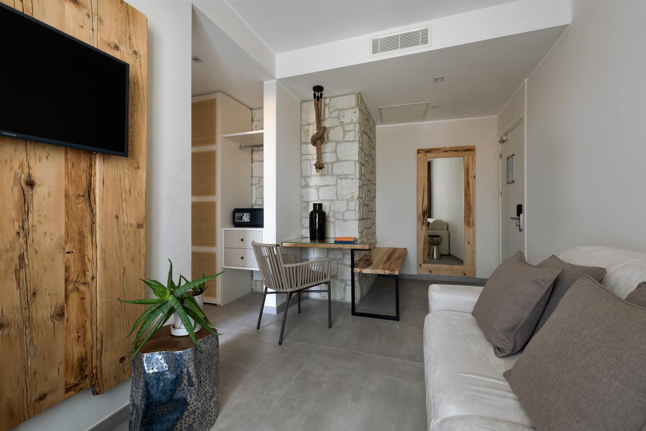 Hotel Katy 3*