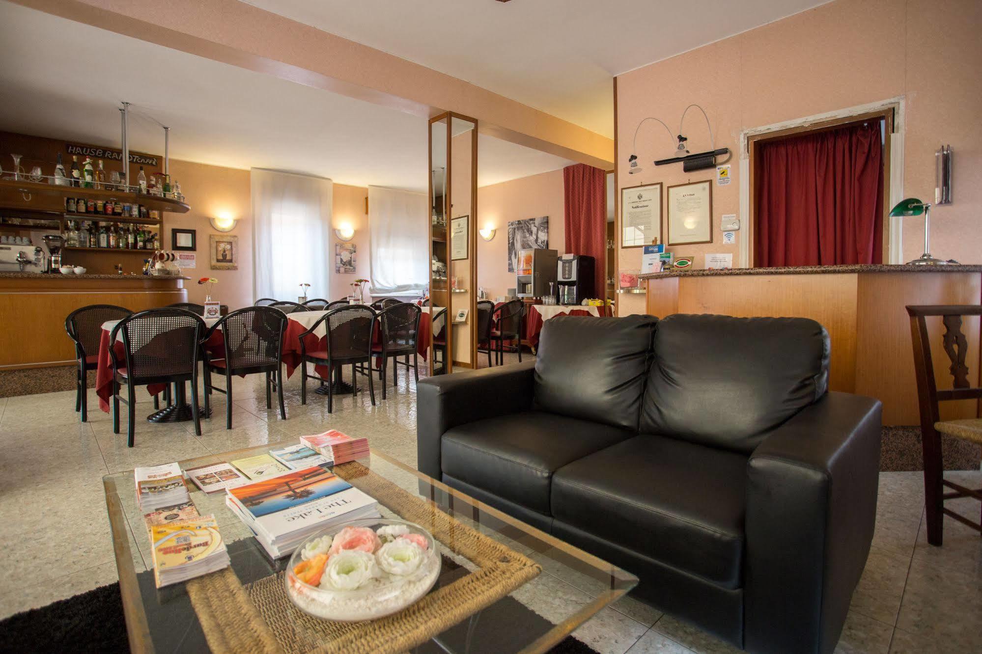 Benacus Hotel 2*