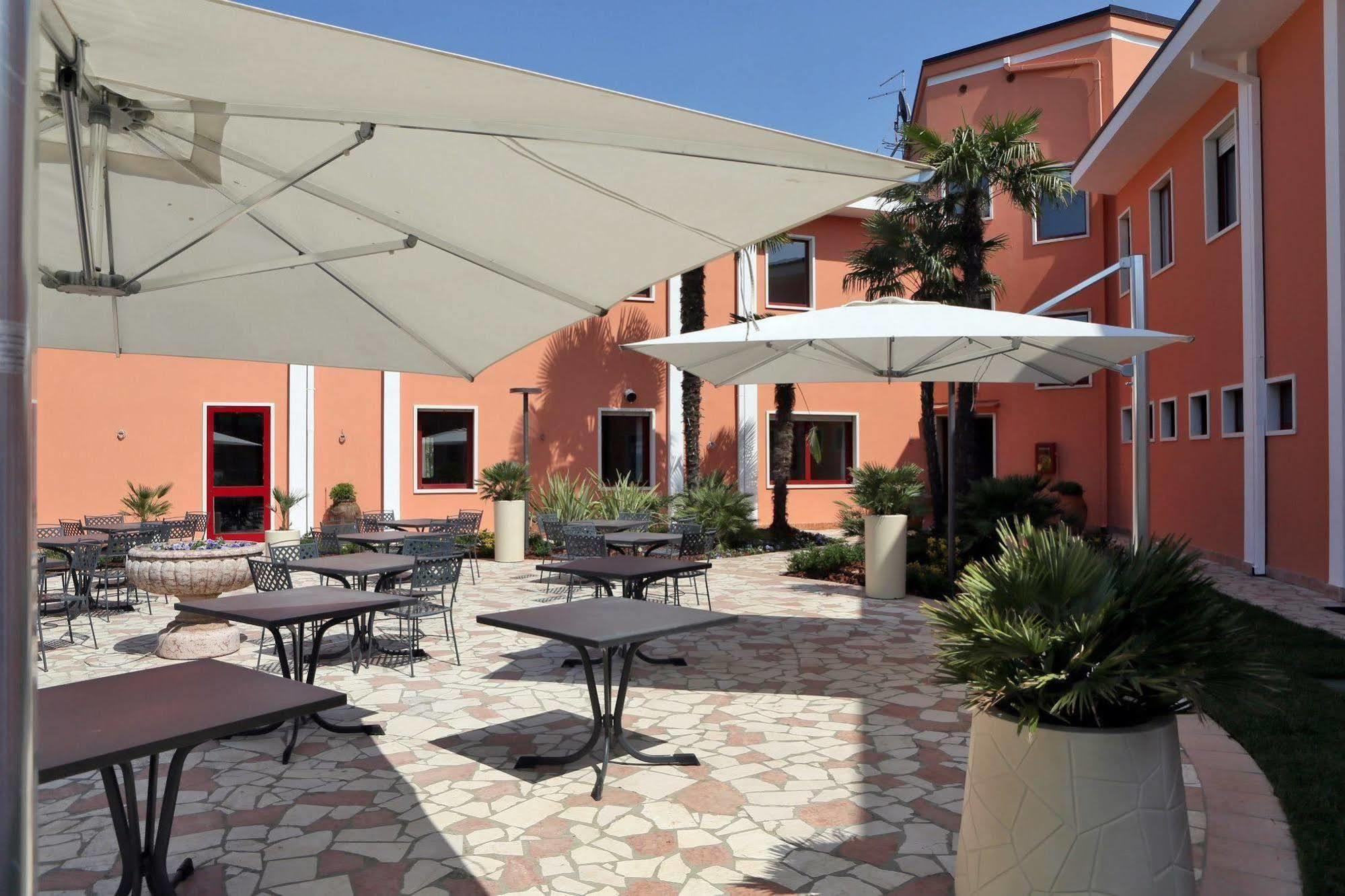 Veronello 3* Bardolino