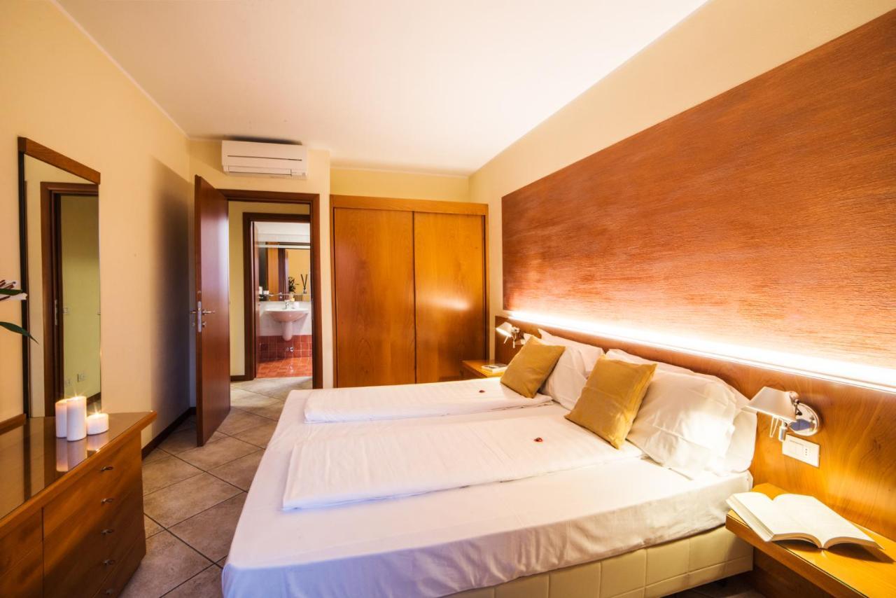 La Grotta Apartment *