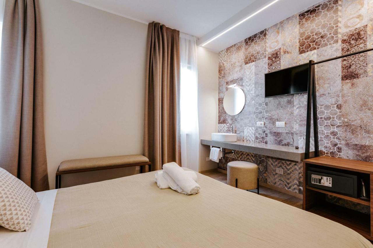 Katy Hotel