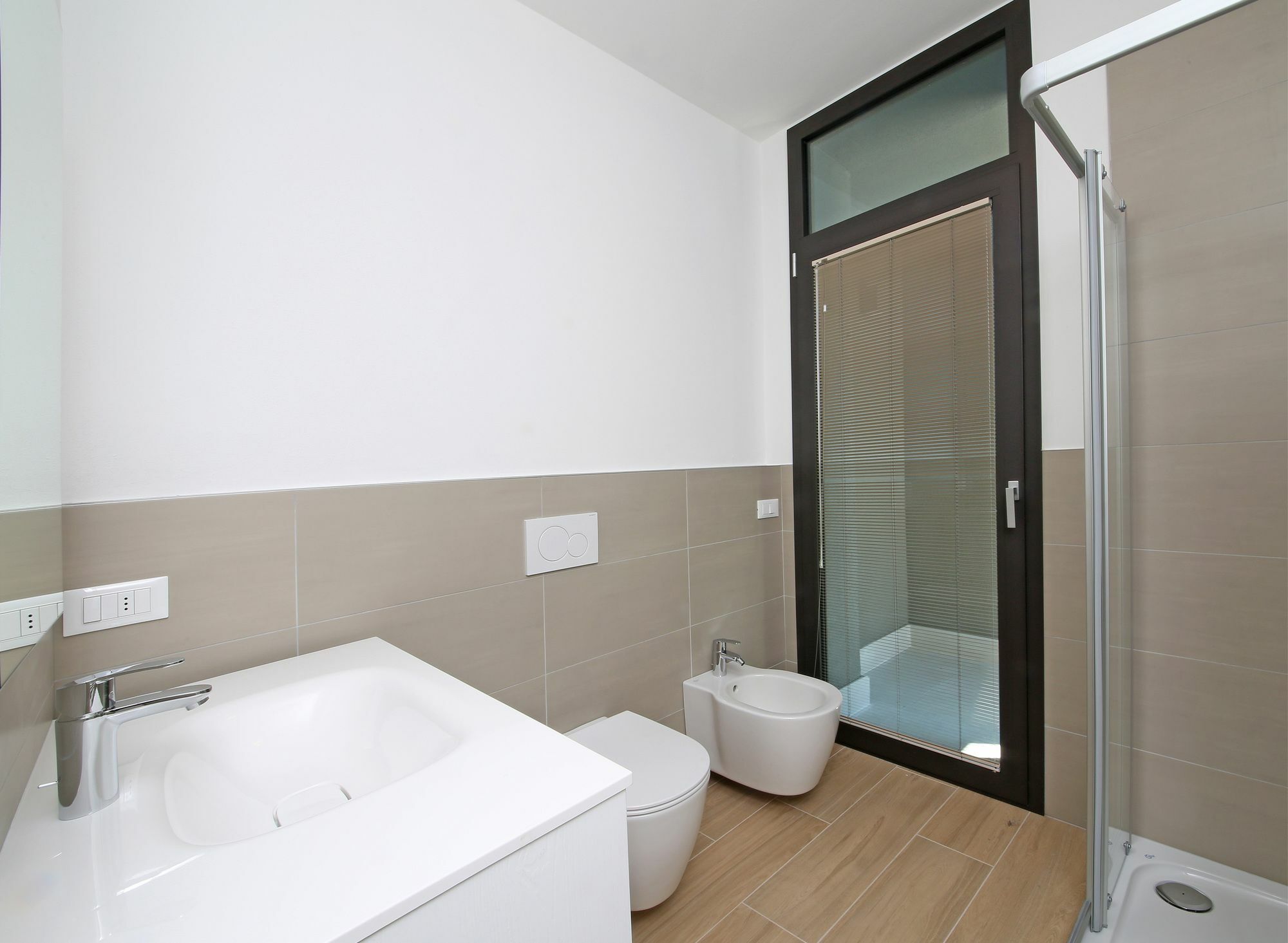 Apartment T14