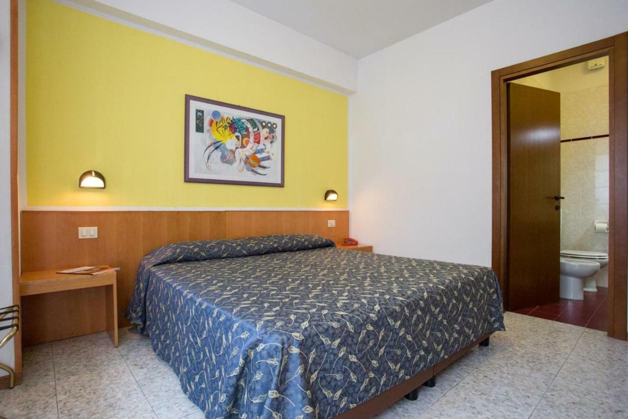 Hotel Benacus