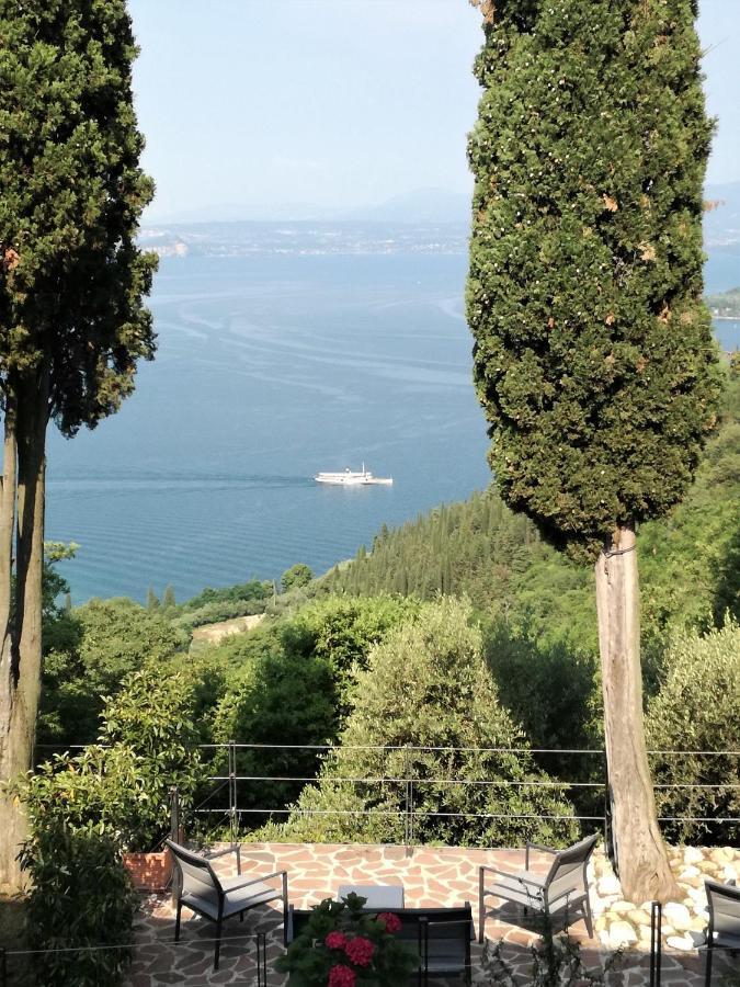 Dama Del Lago