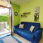 Colors Pool Apartment
