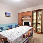 Chiara Pool Apartment