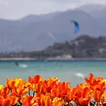 Apartment Bardolino Lake Front