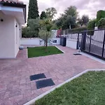 Up&Down Seeview App