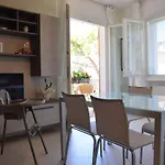 Elena Apartment - View Lake - Private Garage