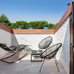 Luxury Penthouse/Pool/50M To Lake