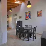 Schoenes Ferienhaus Villetta Batik