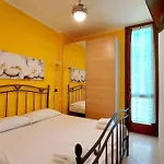 Colors Pool Apartment Bardolino