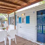 Happy Camp Mobile Homes In Camping Cisano San Vito