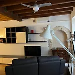 Casa Agli Archi